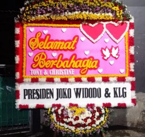 indi florist terima pesanan karangan bunga 