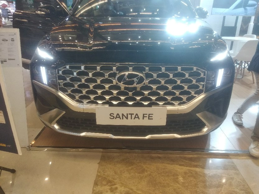 Hyundai Santa Fe Signature Diesel 