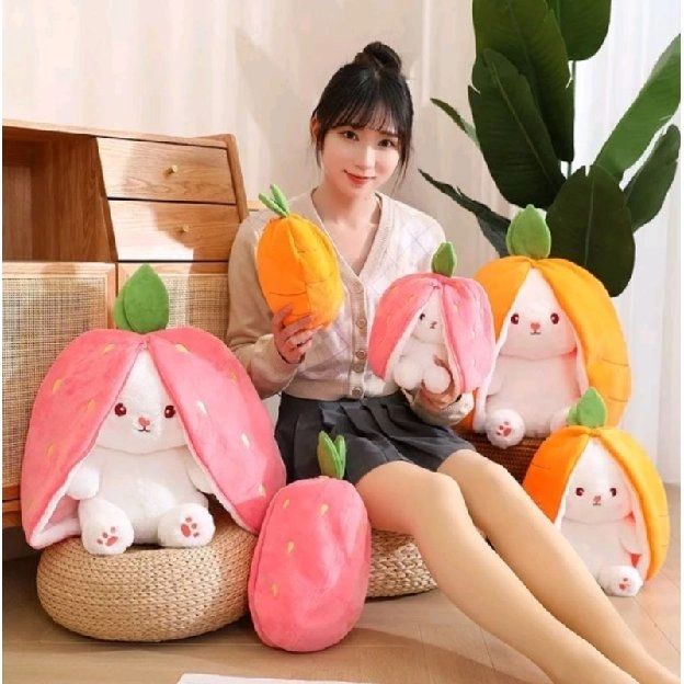 Boneka Kelinci Strawberry wortel mainan flip lucu mewah telinga panjang buah bunny rabbit Bahan Halu