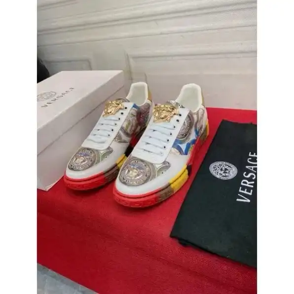 Sepatu versace casual fashion men's shoes