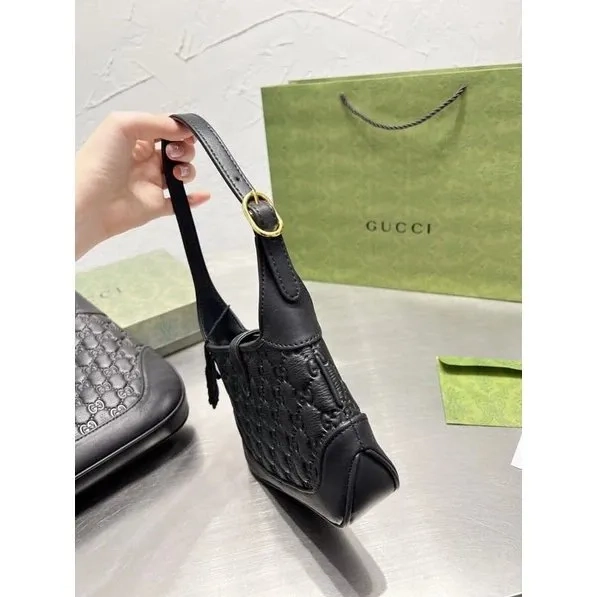 Tas Gucci underarm bag