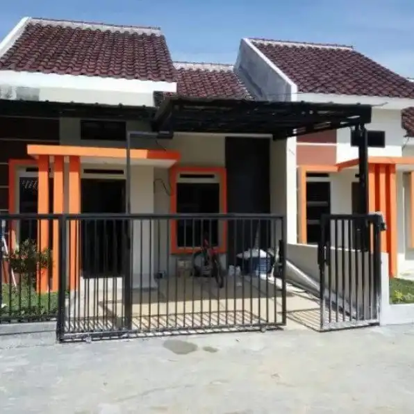 Rumah dekat stasiun Depok