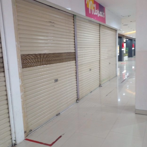 081310150492 jasa bongkar pasang folding door PVC karang tengah Citamiang Cibatu Cisaat situgunung