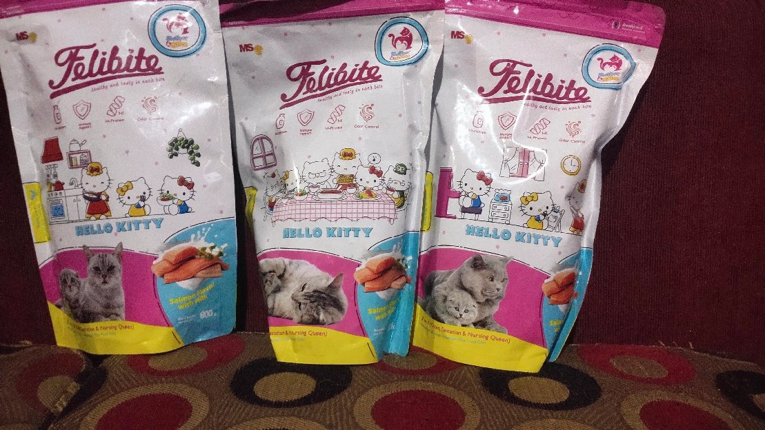 makanan kucing felibite hello kitty 800 gram rasa salmon flavour with milk 