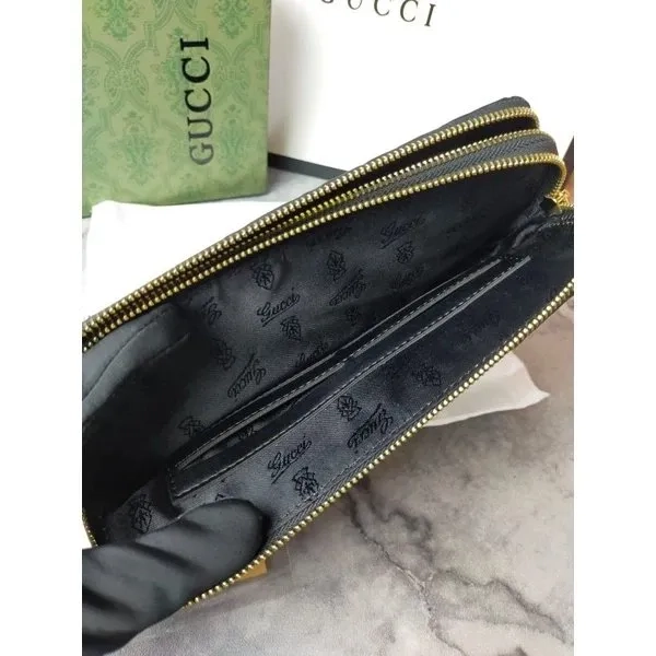 CLUTCH BAG TAS TANGAN PRIA GUCCI LEATHER EMBOSS GG