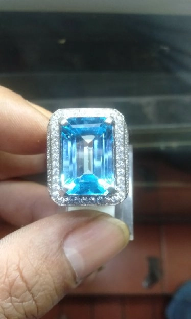 BLUE TOPAZ Swiss asli 