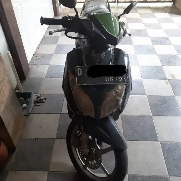 Yamaha Nouvo Z 2015 warna hitam