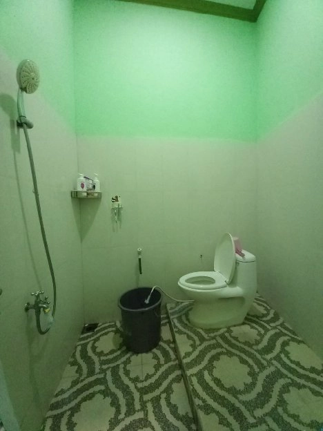 Dijual Rumah Siap Huni + Ruangan Toko di Ratna Jatibening/Jatikramat Pondok Gede Bekasi