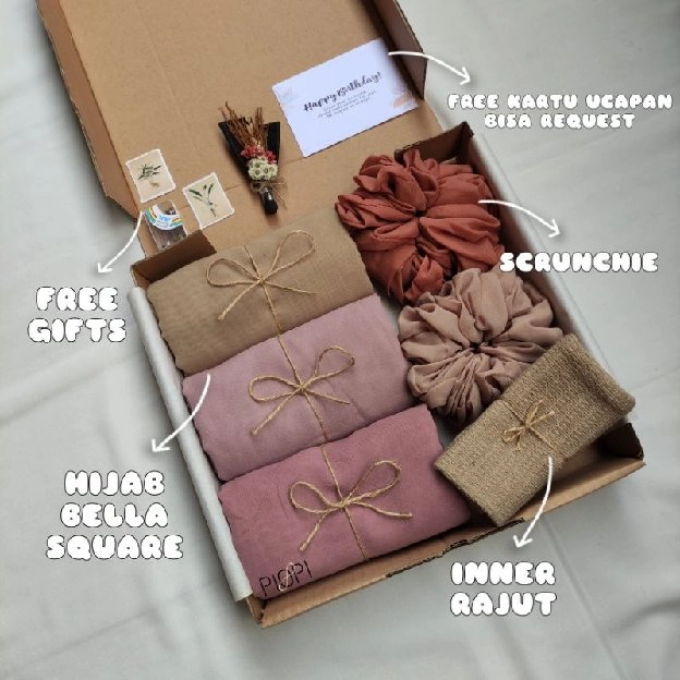 HAMPERS HIJAB KADO GIFTBOX MURAH HADIAH ULANG TAHUN GRADUATE HAMPERS LEBARAN