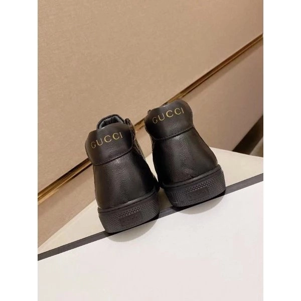 Sepatu sneakers pria gucci boots 