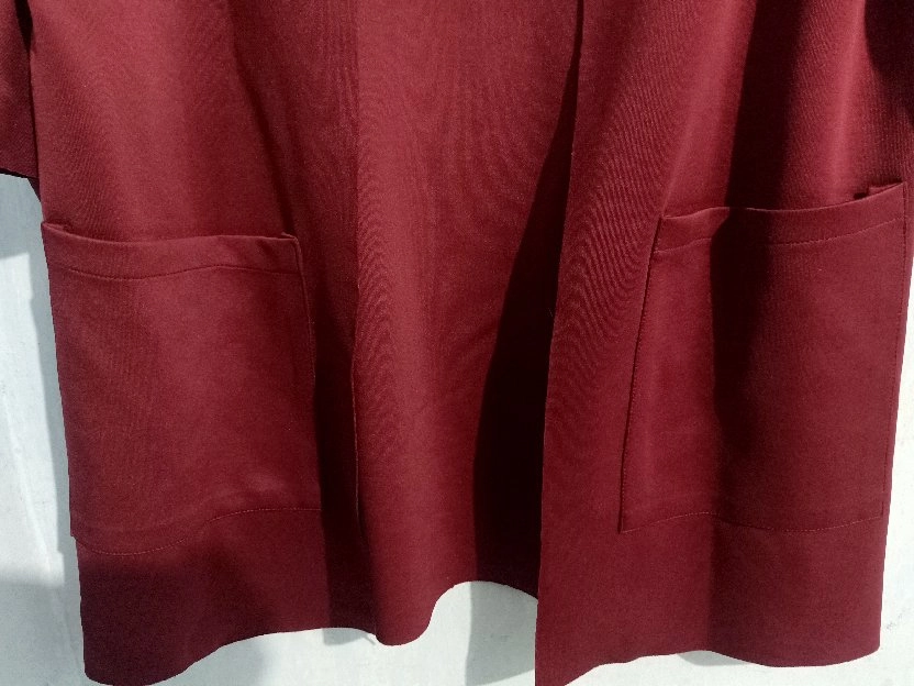 Cardigan Scuba Maroon Polos