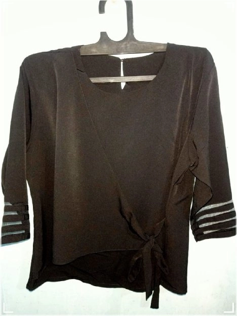 Atasan Blouse Hitam