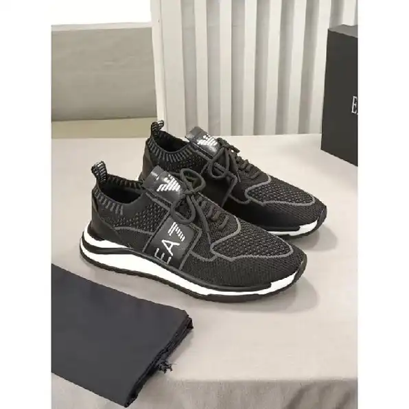 sepatu sneakers pria emporio armani