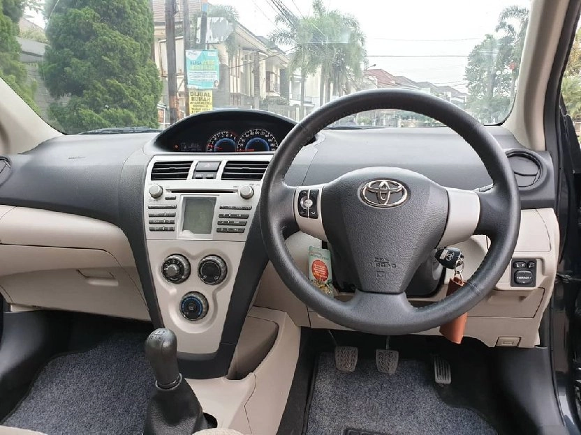 toyota vios G mt tahun 2008 manual bukan ex taxi