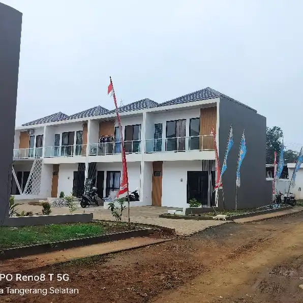 Artha griya lestari rumah cantik di kota Tangerang selatan dekat ke stasiun serpong