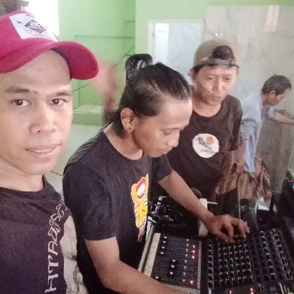 sewa rental Sound sistem paket musik dangdut orgen tunggal 