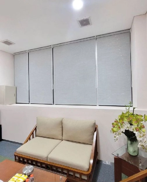 Tirai kantor, roller blinds