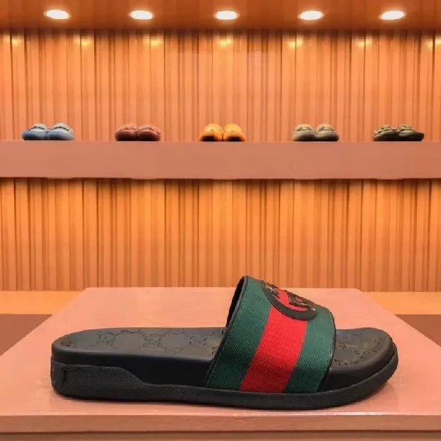 Sandal selop slide slippers pria gucci