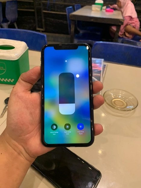 iPhone XR 64 GB Imei Terdaftar Bea Cukai