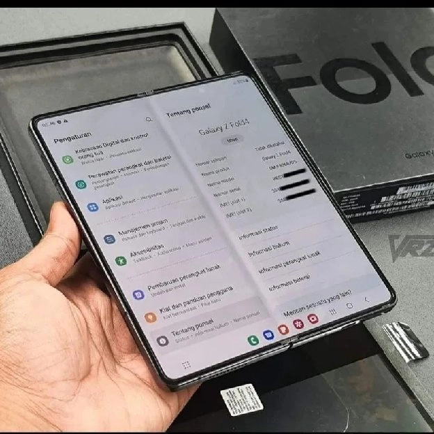 samsung Z Fold 412/256GBPhantom Black 