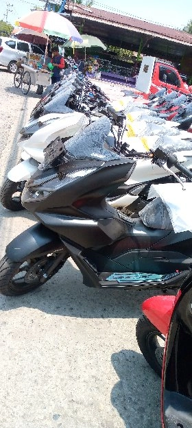 Honda PCX 160 Ready melayani Cash/Kredit😉