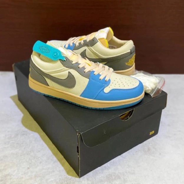 sepatu sneakers nike air jordan 1 tokyo vintage unc grey low