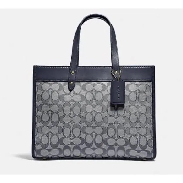 Tas Coach Field Tote 30 In Signature Jacquard (C3282)