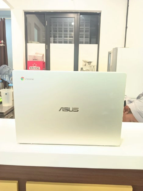 ASUS CHROMEBOOK JUAL CEPAT!