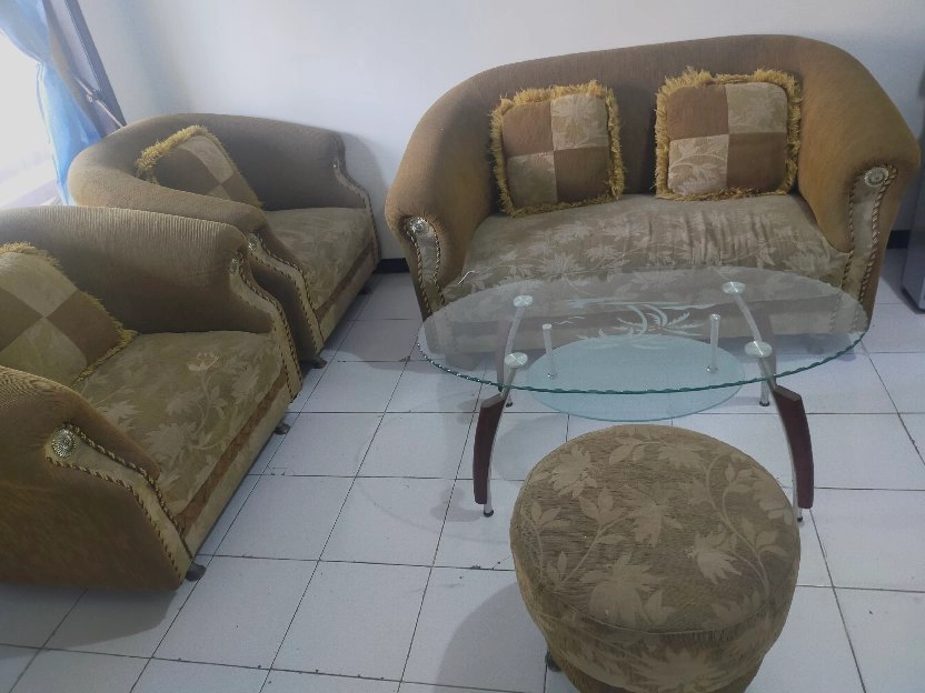 sofa set - di jual cepat