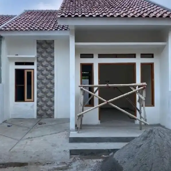 Rumah murah dekat stasiun depok