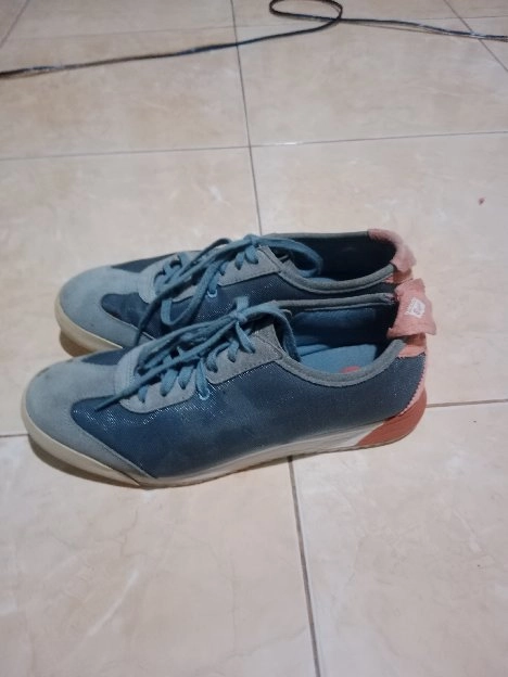 sepatu tigers onitsuka