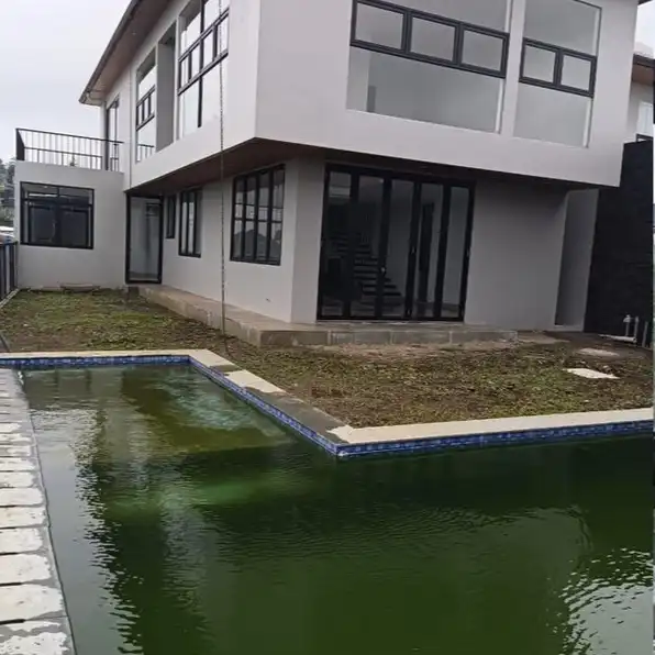 Rumah Baru Minimalis Modern SHM dgn Kolam Renang di Setiabudi Bandung