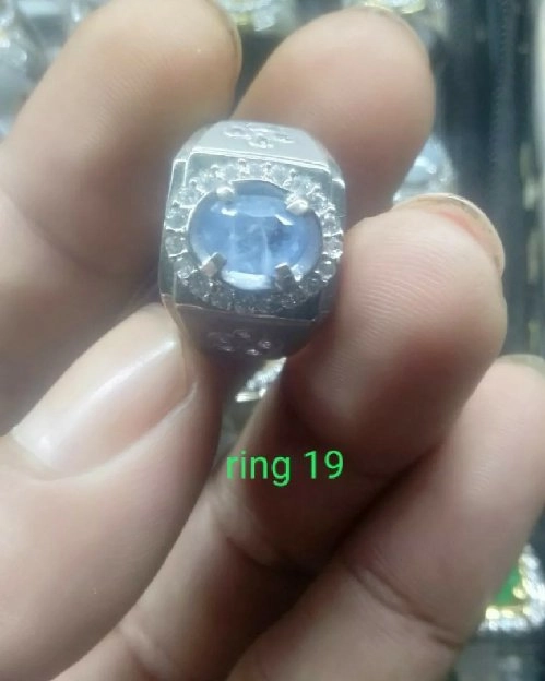 BLUE TOPAZ LONDON asli 