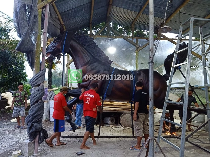 Tempat Pembuatan Patung Kuda