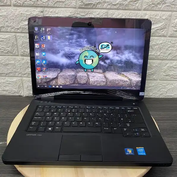 LAPTOP SPEK GAHAR CORE I5 HASWELL 8GB SSD 256GB 14" LAPTOP SPEK TINGGU SIAP PAKAI MURAH BERGARANSI 