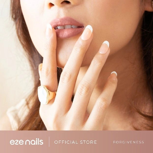 Eze Nails Spot On Manicure (Kuku Palsu Tempel)