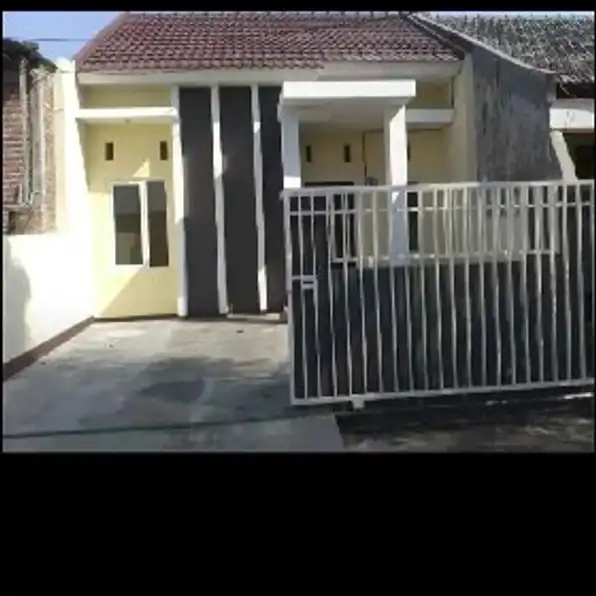 Rumah Minimalis Siap Huni Perum Bluru Permai Buduran Sidoarjo SHM Hrg 365jt