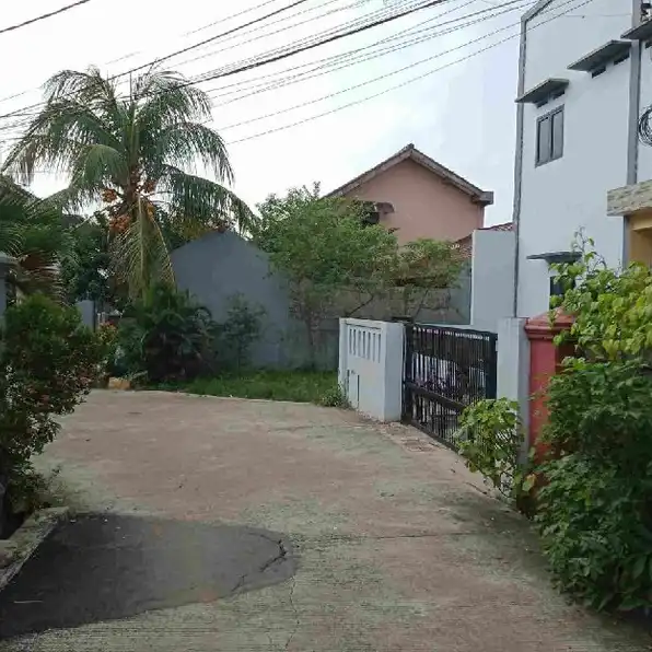 Dijual Cepat Tanah Murah Dibawah Harga Pasar Bonus Rumah Lokasi Strategis di Jl Ratna Jatikramat 