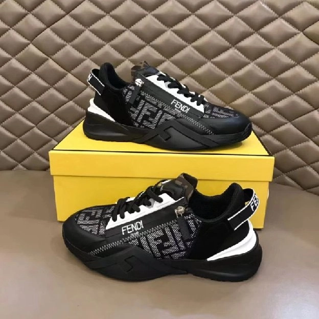 sepatu sneakers pria fendi