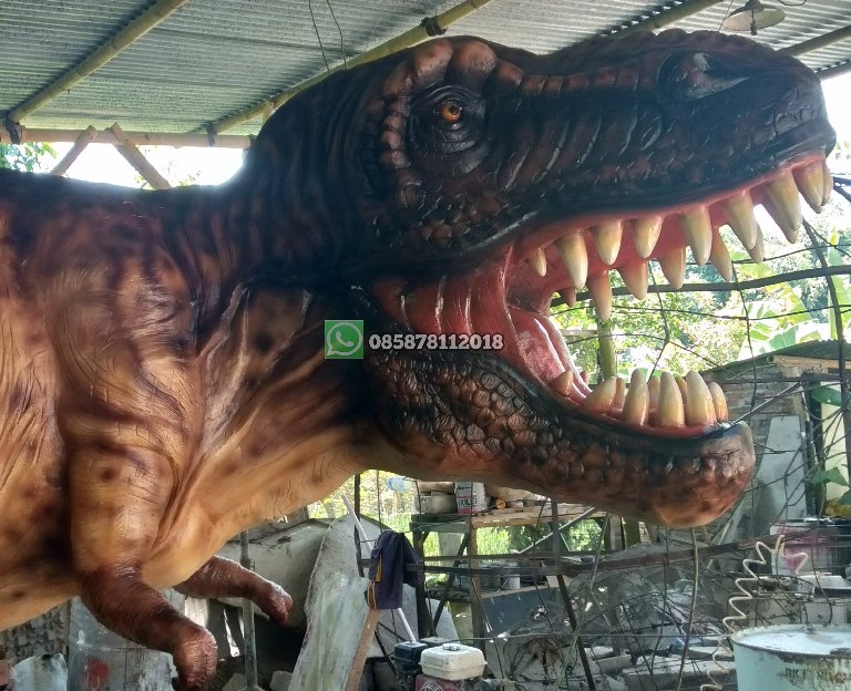 Partung Dinosaurus Fiberglass