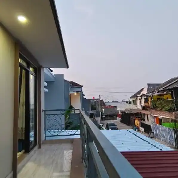 Dijual Rumah Bagus Rasa Baru 2 Lt Mewah Kokoh Dlm Cluster Di Jatiwarna Pondok Gede