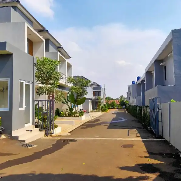 Rumah 2 lantai lebar 8 meter di tangerang selatan