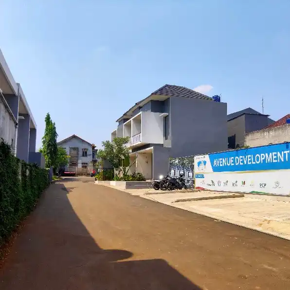 Rumah Lebar 7 Meter di Tangerang Selatan