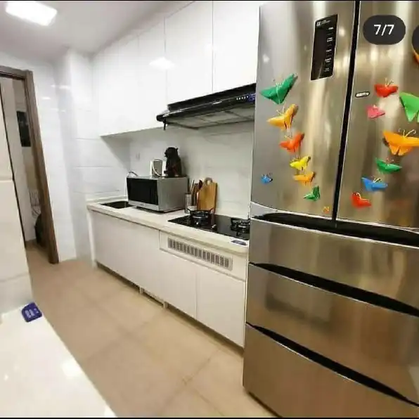 Apartemen  3+1BR Mewah dan Strategis Di Tangerang 