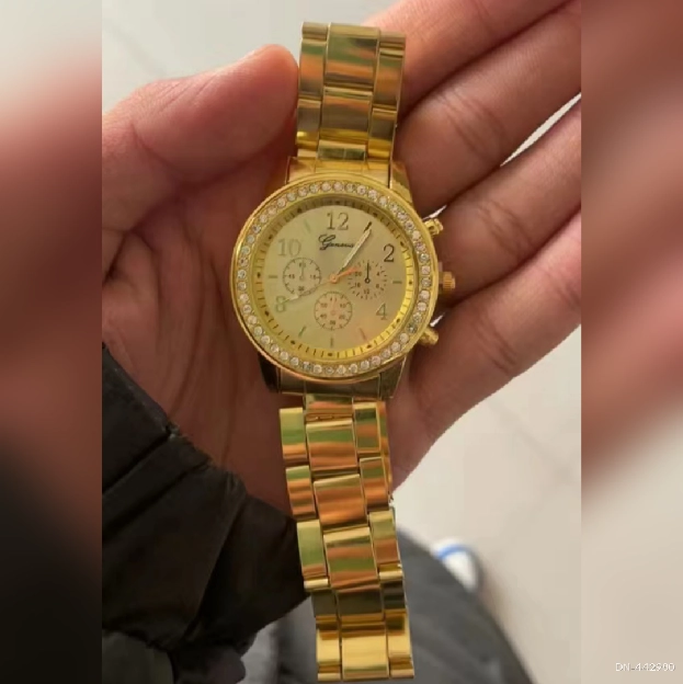 Jam Tangan Wanita Geneva Berlian Imitasi