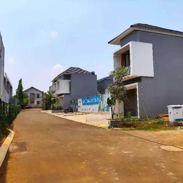 Rumah 2 lantai lebar mulai 5 - 13 meter di pamulang