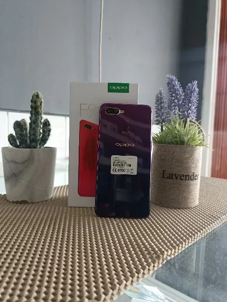 PROMO AKHIR TAHUN OPPO F9 PRO 