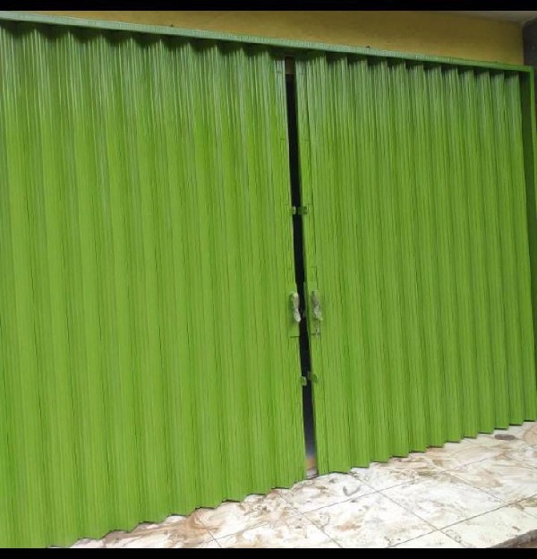 081310150492 jasa bongkar pasang folding door panggilan Bojong kokosan Parung kuda Sundawenang 