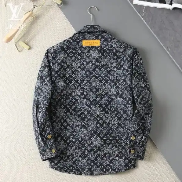 Jaket zipper pria louis vuitton lv