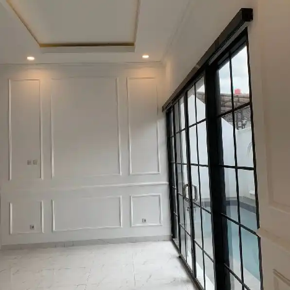 rumah di jual cepat di joglo jakarta barat minat WA 089514900970